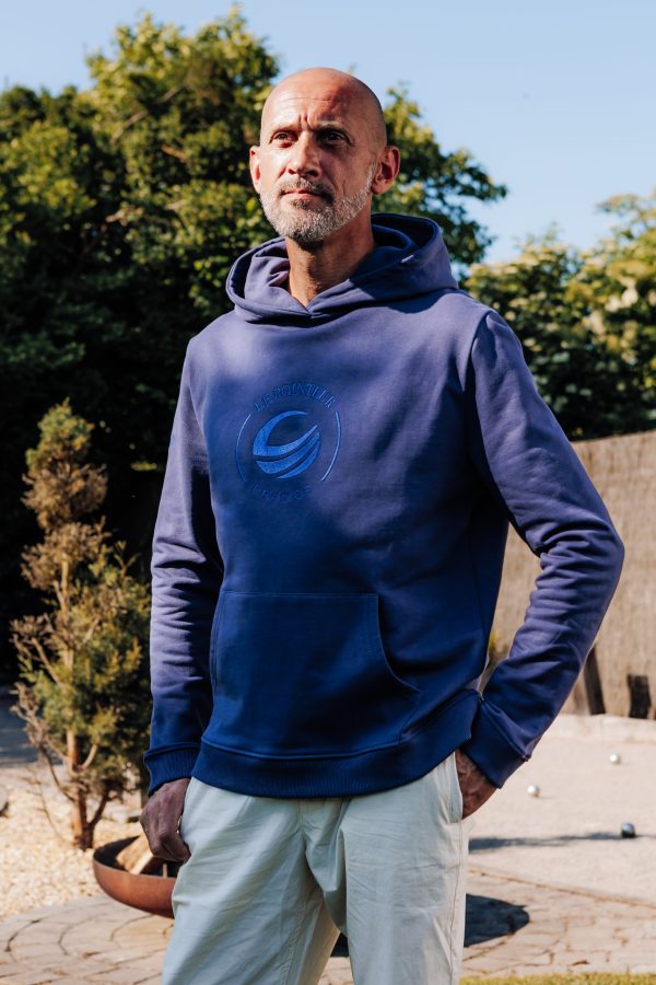 sweat-a-capuche-le-pointeur
