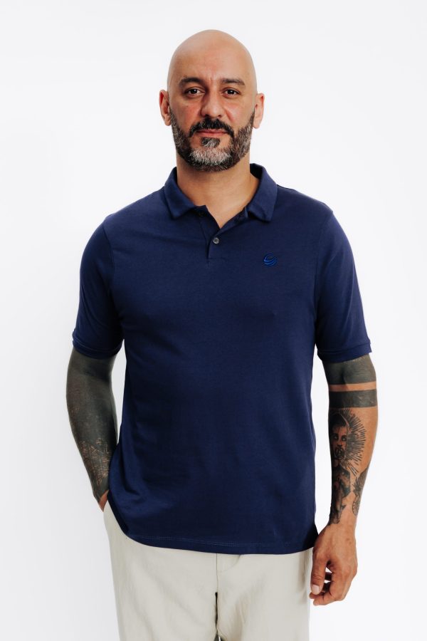 Polo bleu marine vidéo